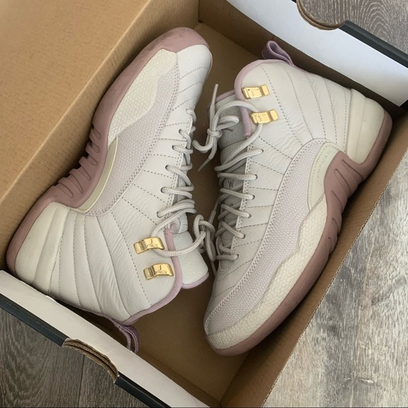 Plum Fog Air Jordan 12 - Picture 2 of 7